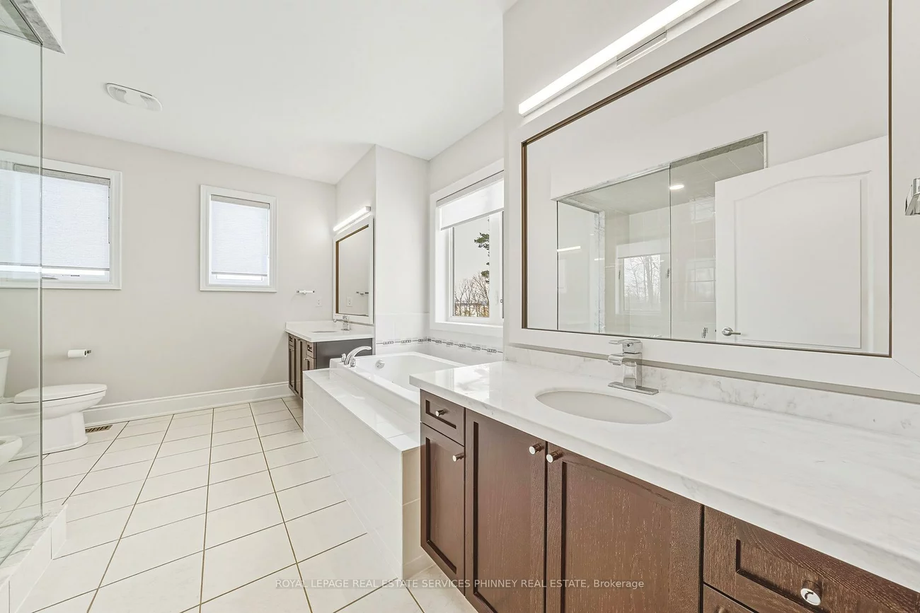 197, Nottingham Forest, Rural Bradford West Gwillimbury, Bradford West Gwillimbury