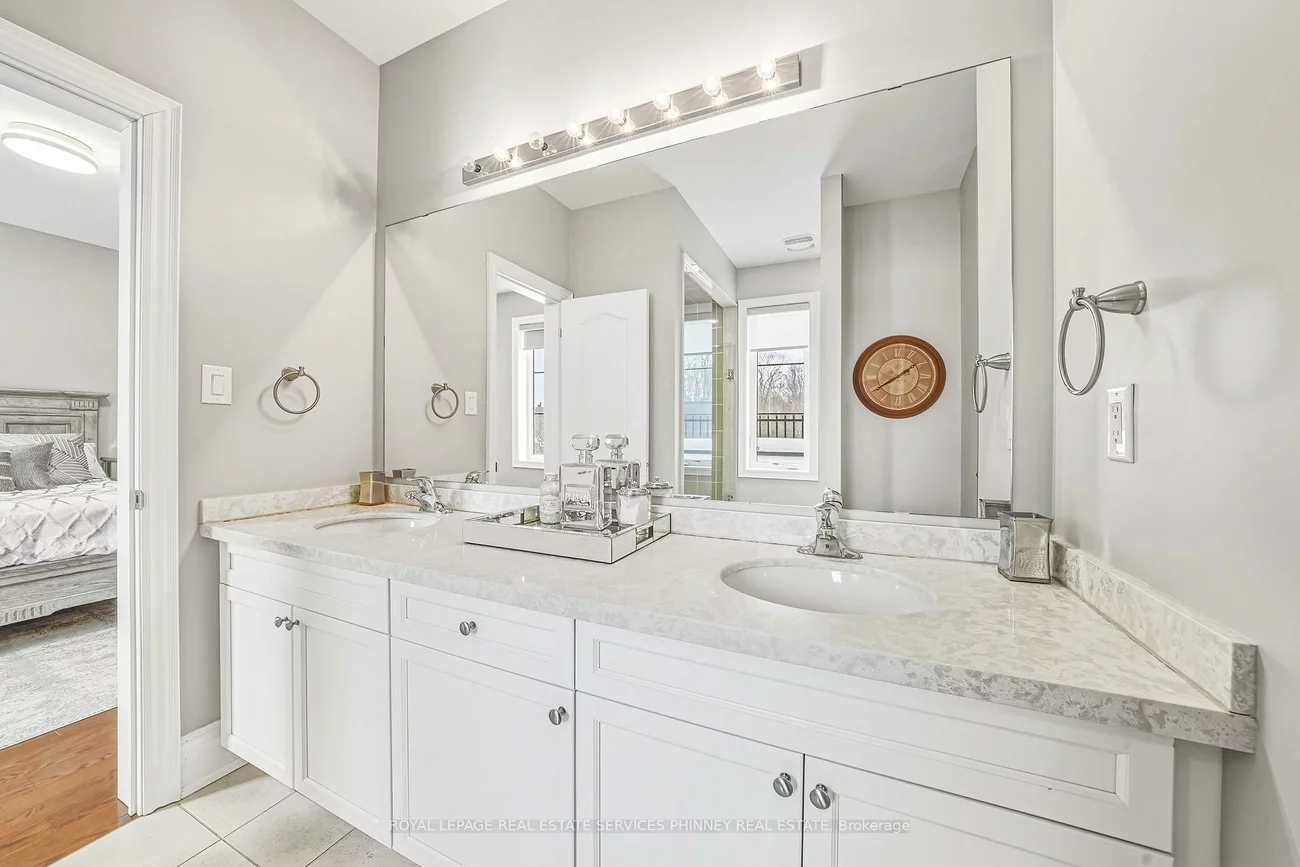 197, Nottingham Forest, Rural Bradford West Gwillimbury, Bradford West Gwillimbury