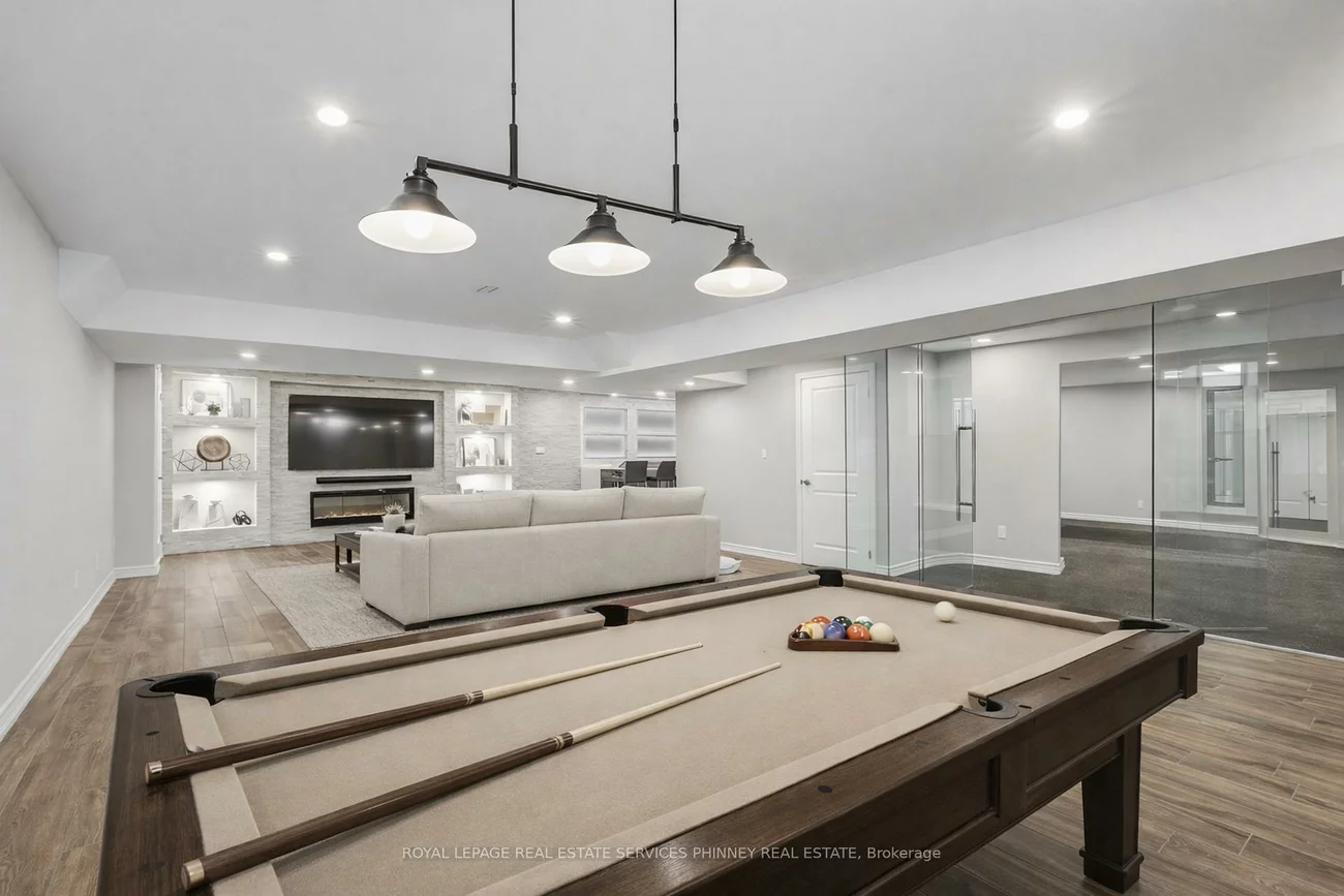 197, Nottingham Forest, Rural Bradford West Gwillimbury, Bradford West Gwillimbury