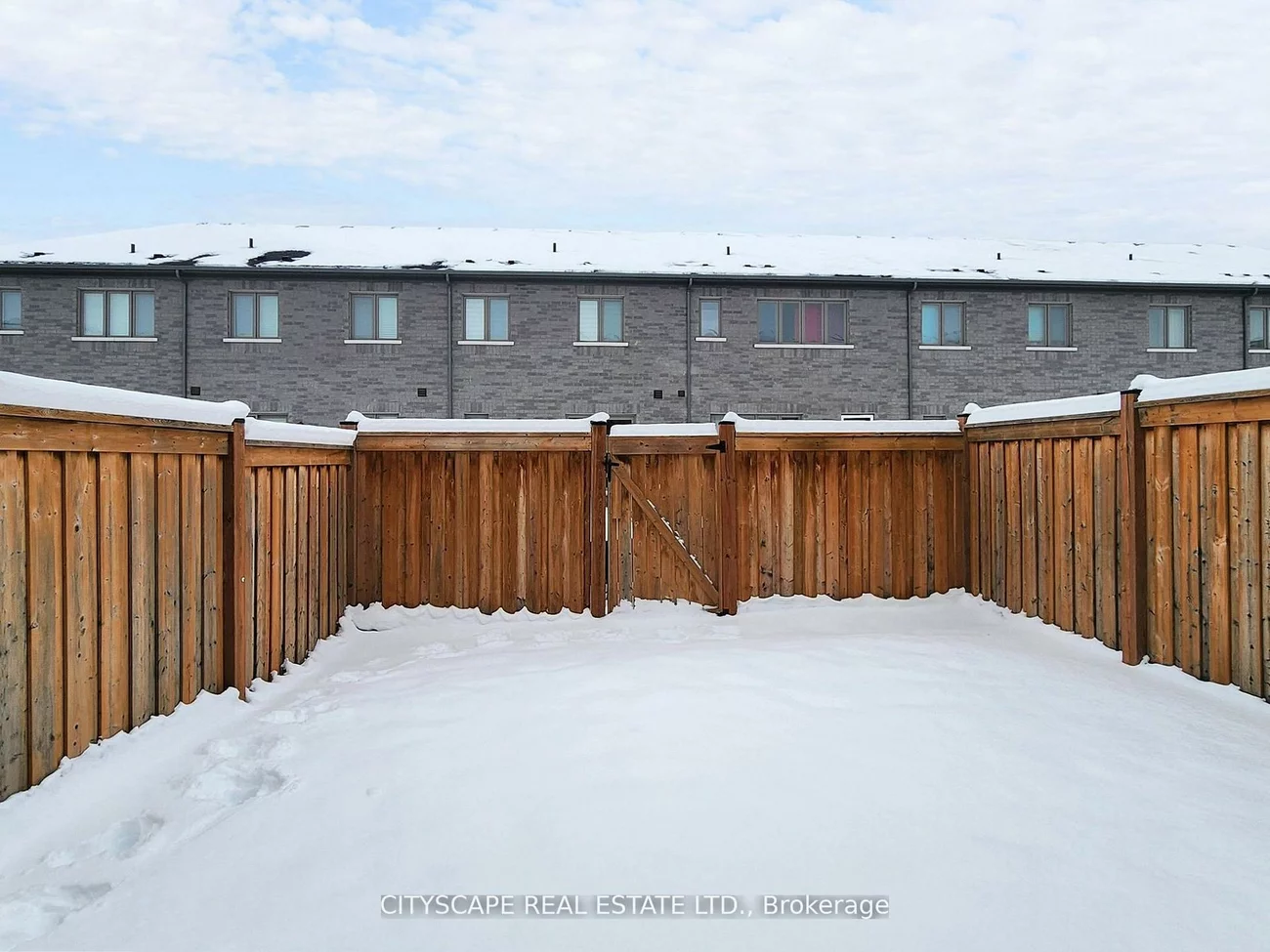 98, Veterans, Bradford, Bradford West Gwillimbury