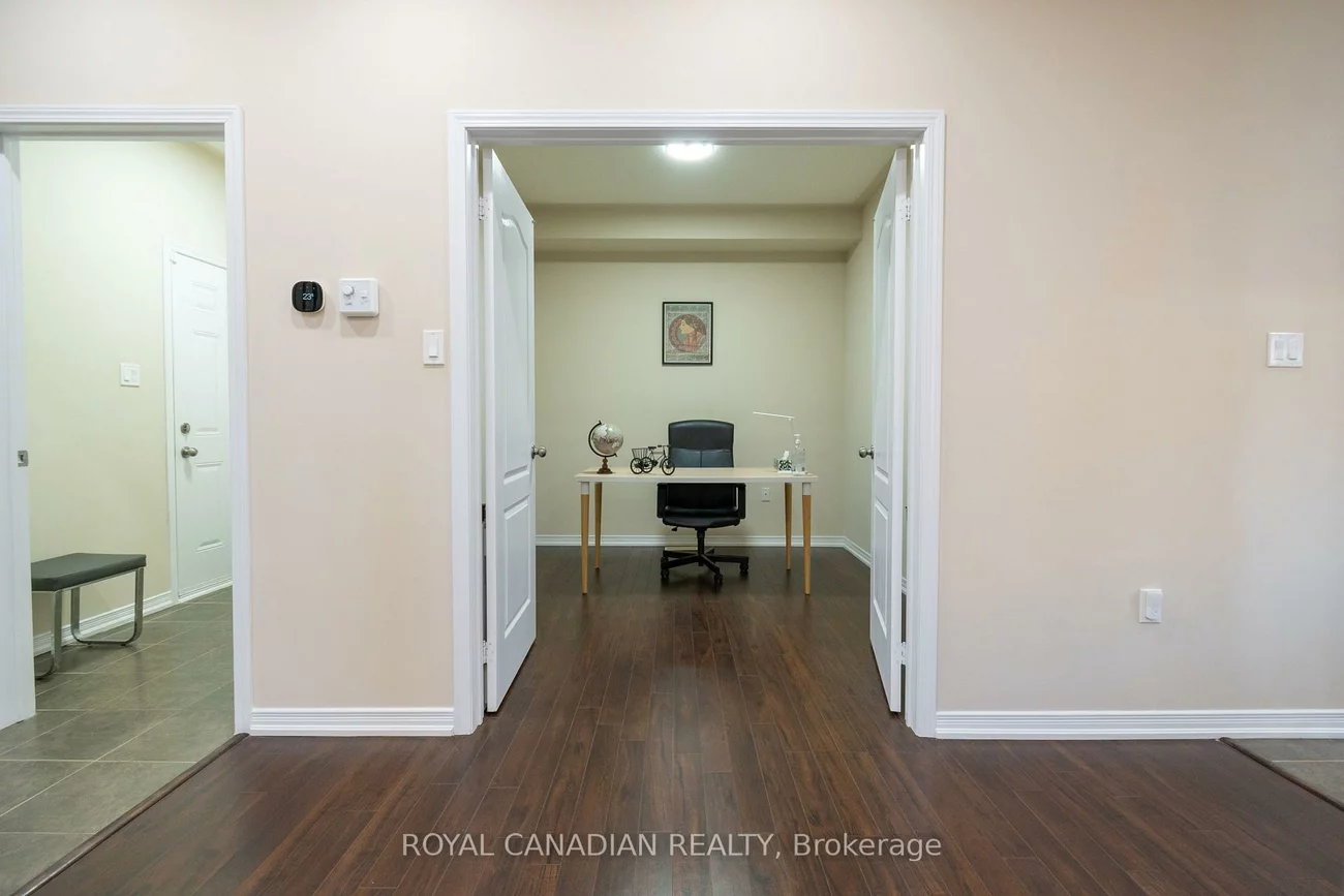 213, Richardson, Bradford, Bradford West Gwillimbury