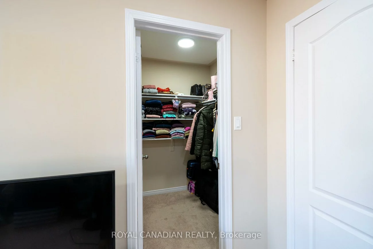 213, Richardson, Bradford, Bradford West Gwillimbury