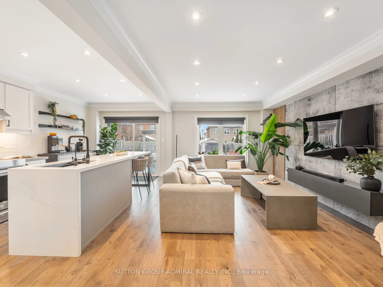 14, Booth, Bradford, Bradford West Gwillimbury