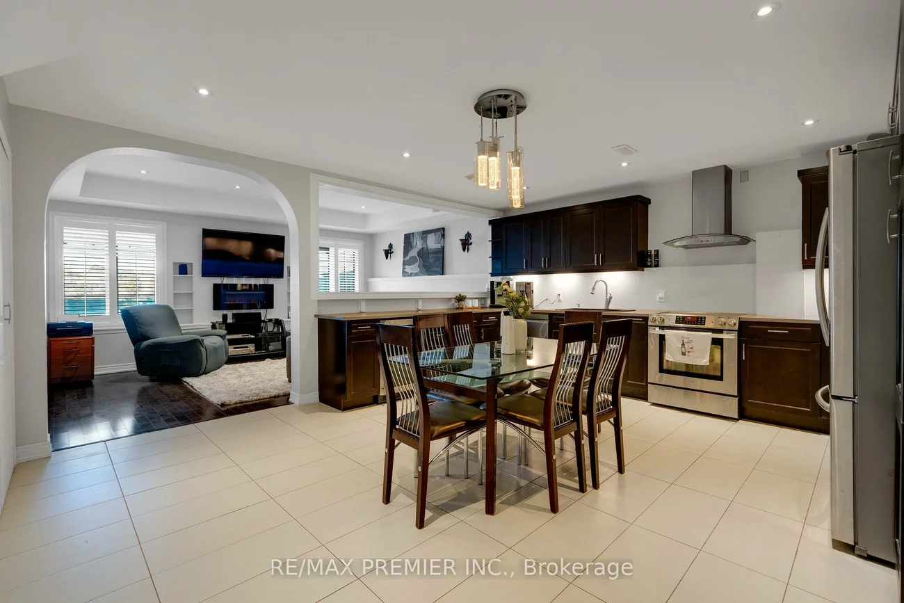 196, Aishford, Bradford, Bradford West Gwillimbury