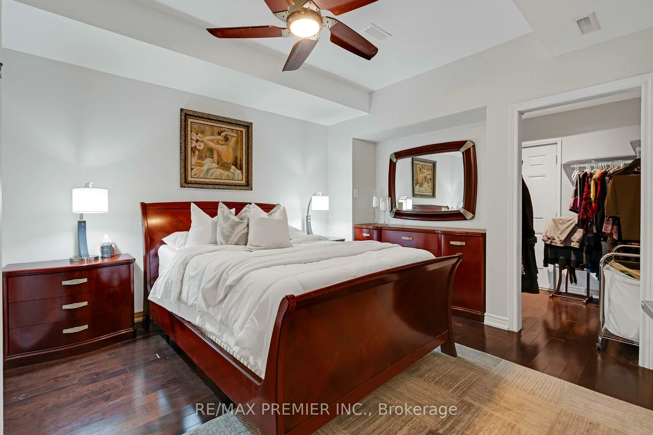 196, Aishford, Bradford, Bradford West Gwillimbury