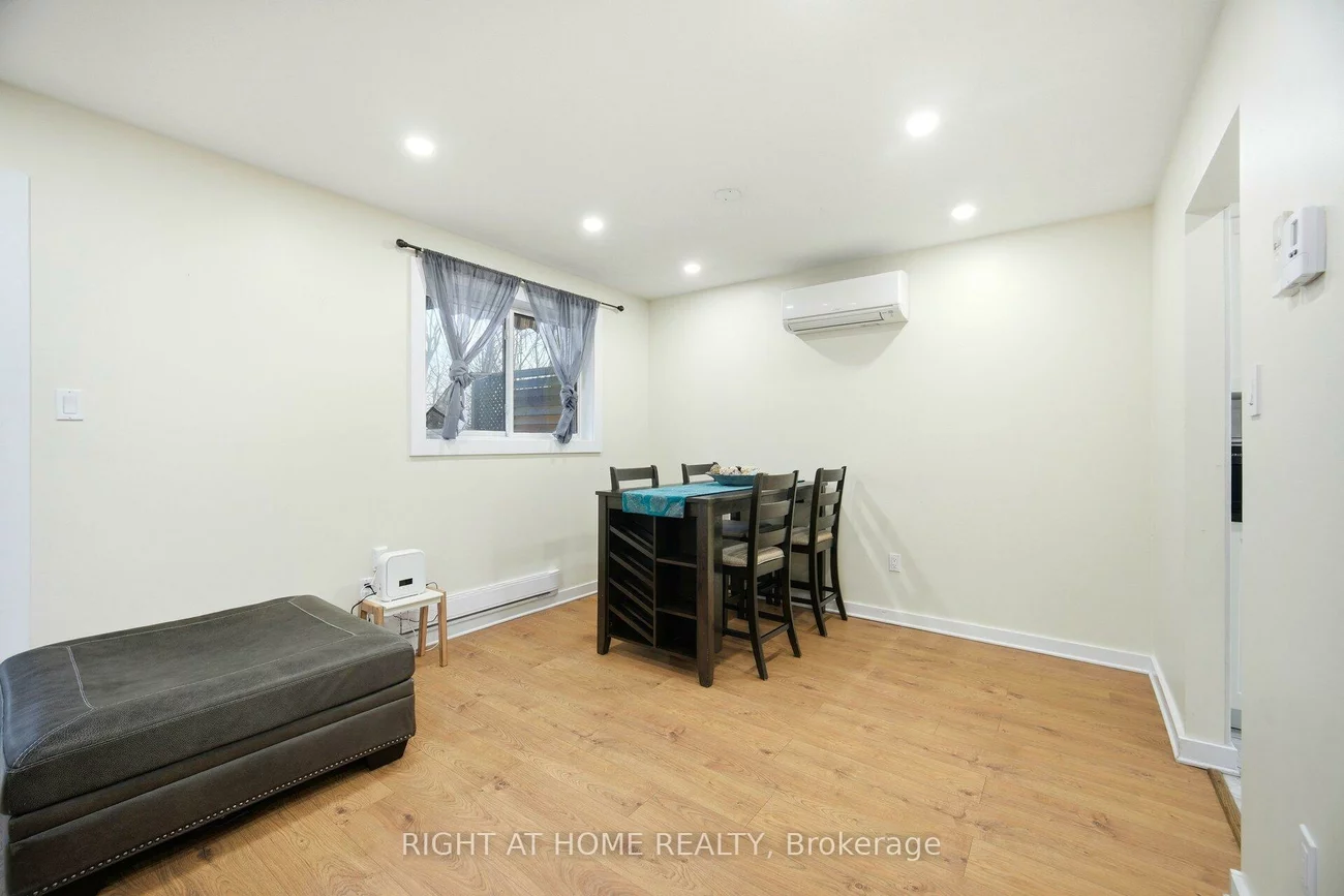 405, Maplegrove, Bradford, Bradford West Gwillimbury