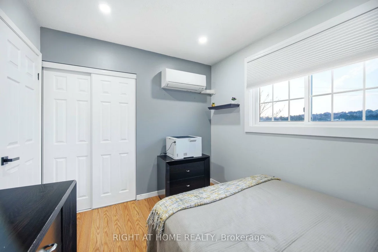 405, Maplegrove, Bradford, Bradford West Gwillimbury