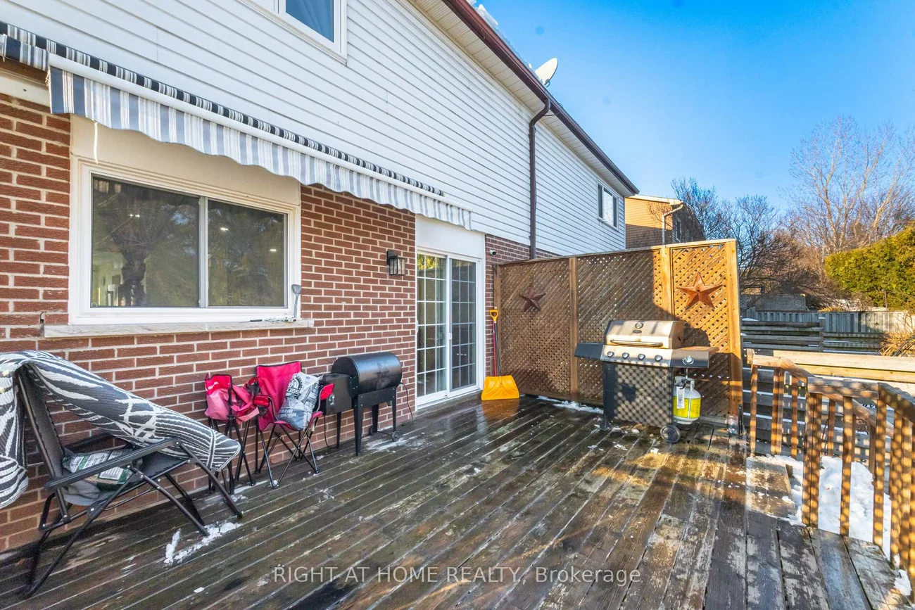 405, Maplegrove, Bradford, Bradford West Gwillimbury