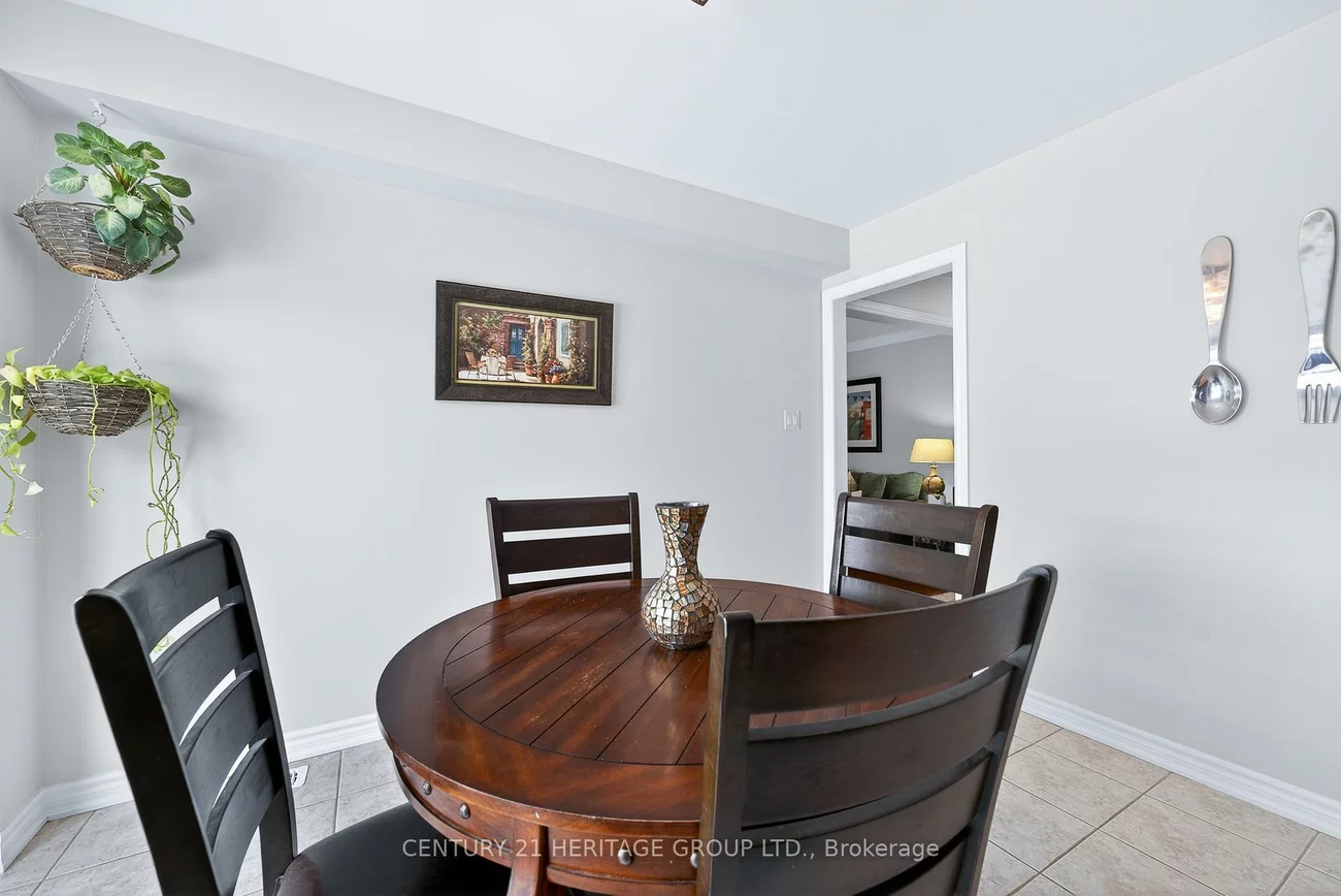 162, Metcalfe, Bradford, Bradford West Gwillimbury