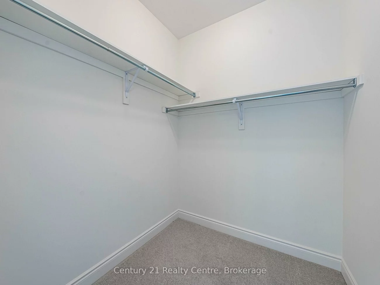 26, Hearn, Bond Head, Bradford West Gwillimbury