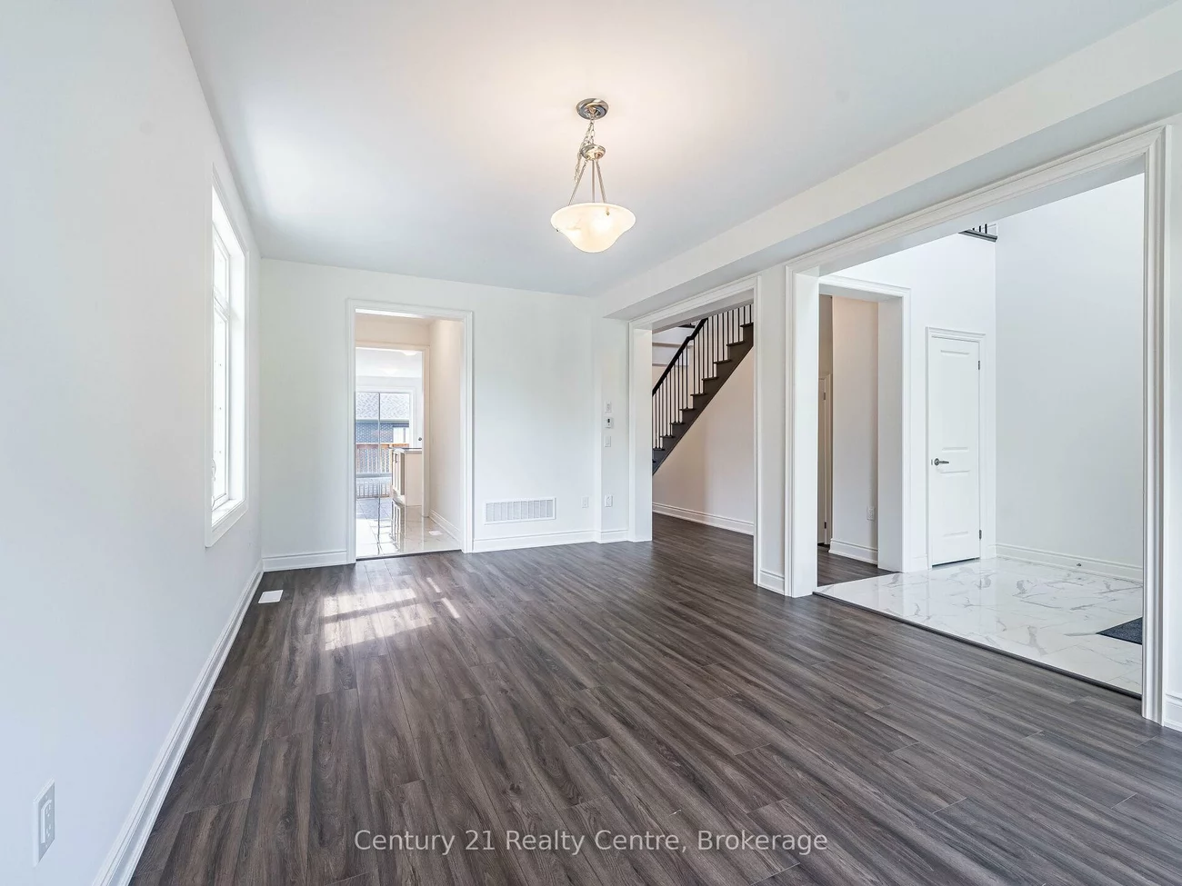 26, Hearn, Bond Head, Bradford West Gwillimbury