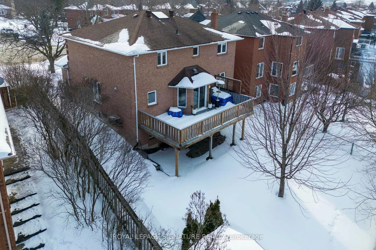 22, Stoddart, Bradford, Bradford West Gwillimbury