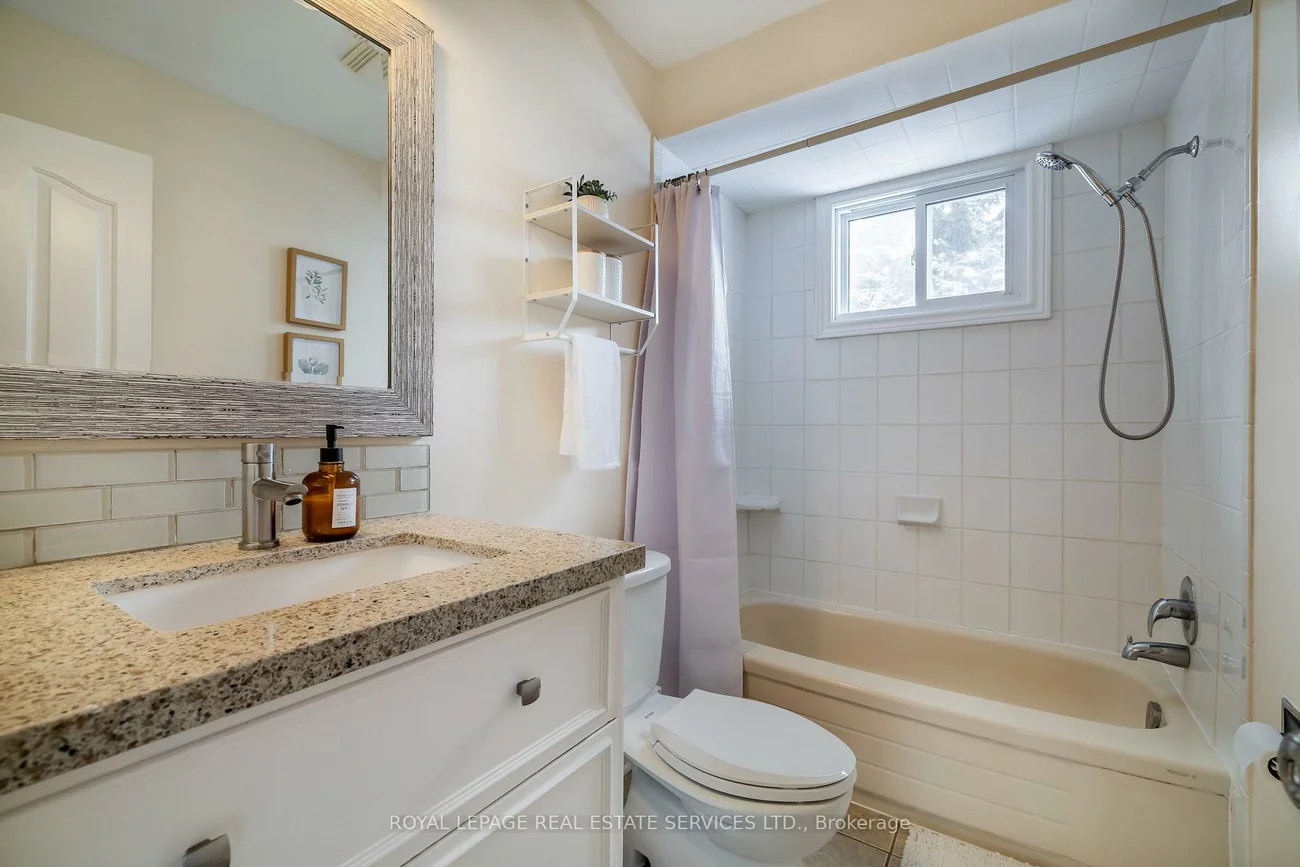 457, Britannia, Bradford, Bradford West Gwillimbury