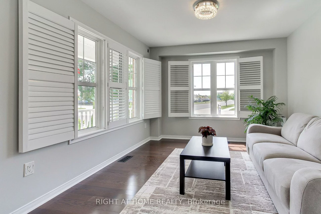 468, Langford, Bradford, Bradford West Gwillimbury