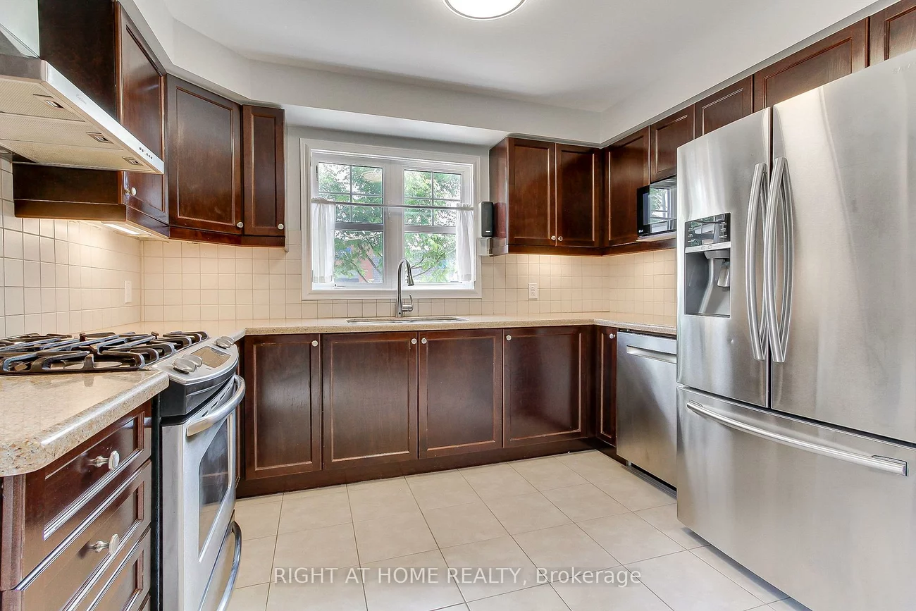 468, Langford, Bradford, Bradford West Gwillimbury