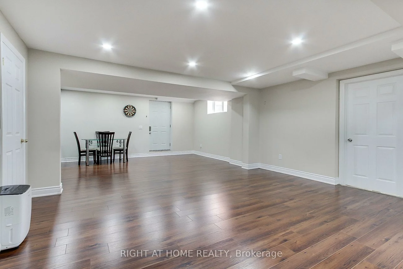 468, Langford, Bradford, Bradford West Gwillimbury