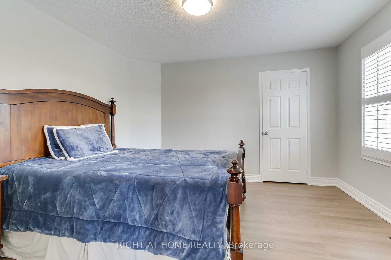 468, Langford, Bradford, Bradford West Gwillimbury