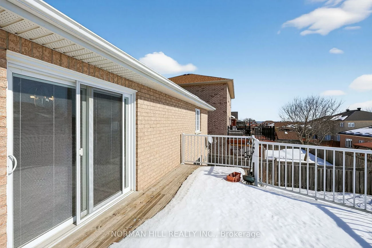 130, Metcalfe, Bradford, Bradford West Gwillimbury