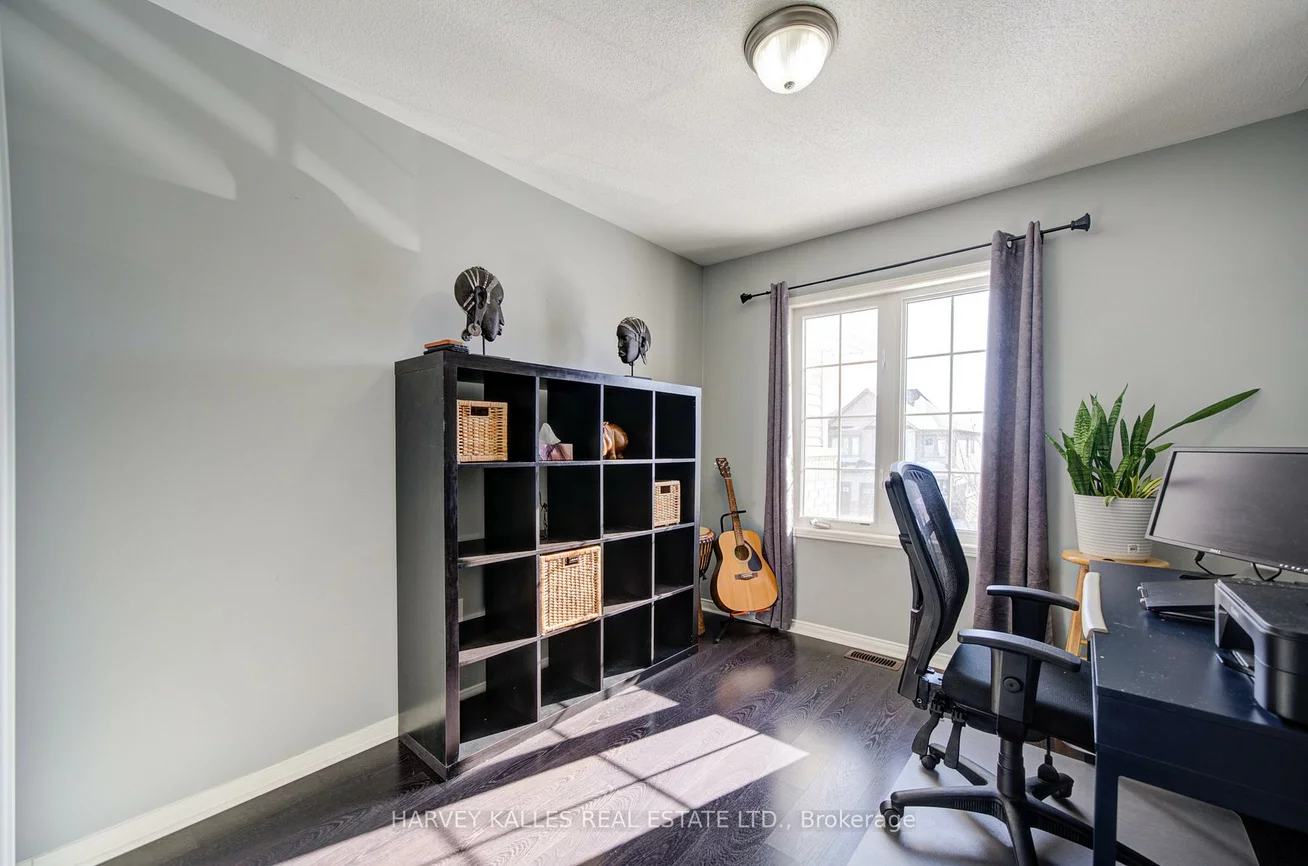 223, Orr, Bradford, Bradford West Gwillimbury