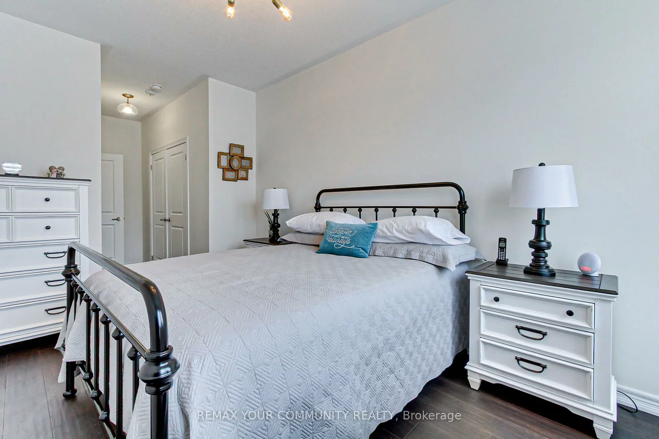 47, Blackwell, Bradford, Bradford West Gwillimbury