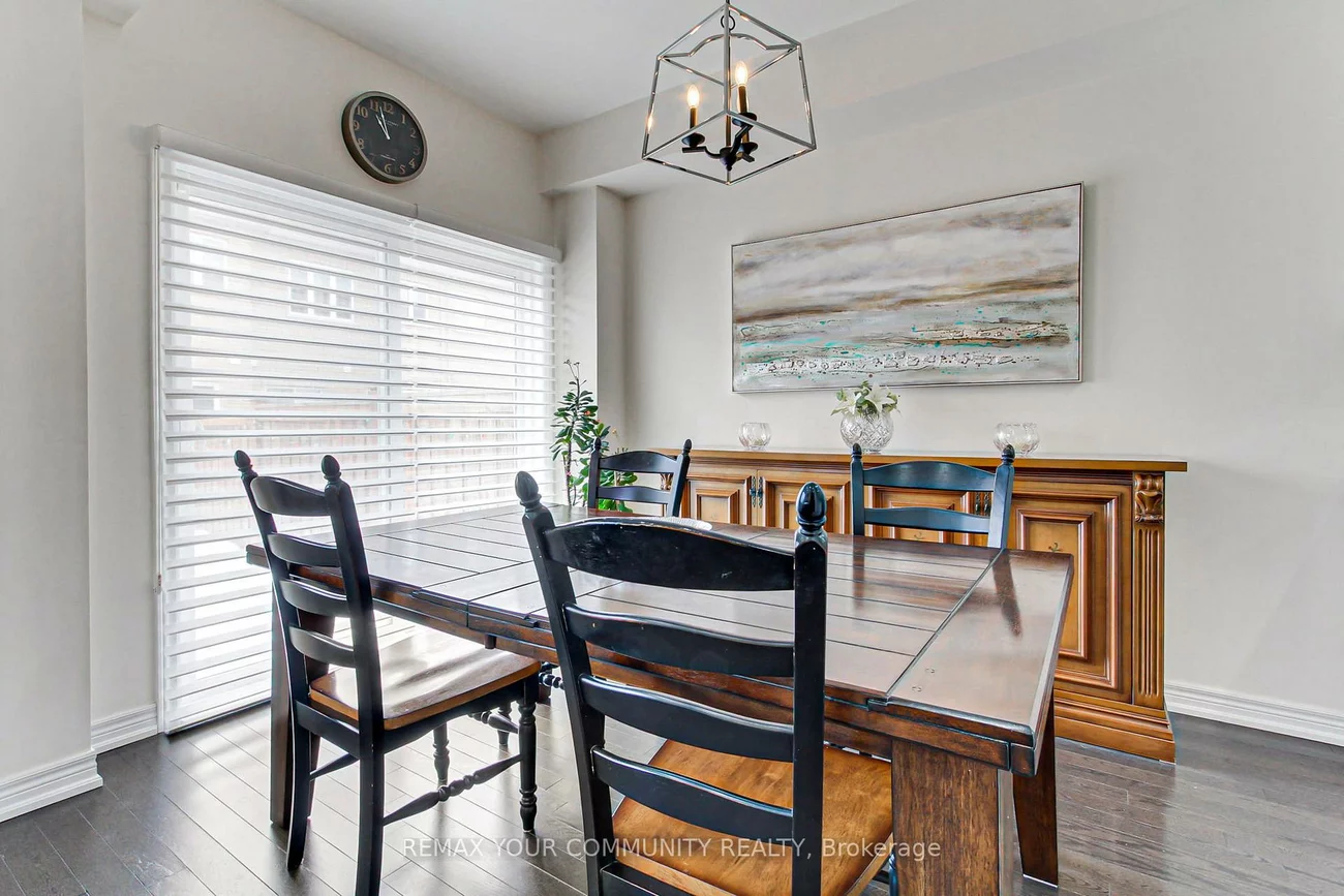 47, Blackwell, Bradford, Bradford West Gwillimbury