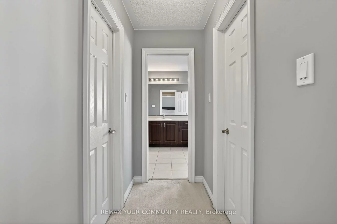 9, Faris, Bradford, Bradford West Gwillimbury