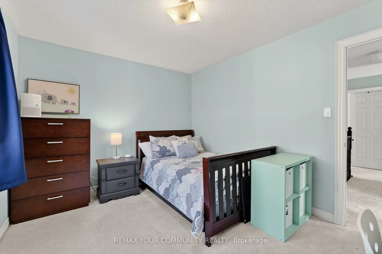 9, Faris, Bradford, Bradford West Gwillimbury