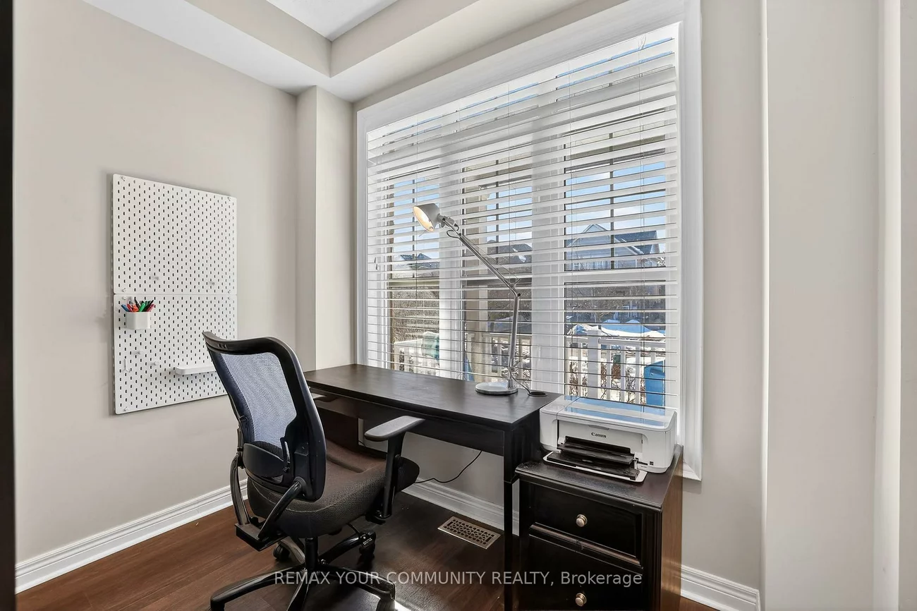 9, Faris, Bradford, Bradford West Gwillimbury