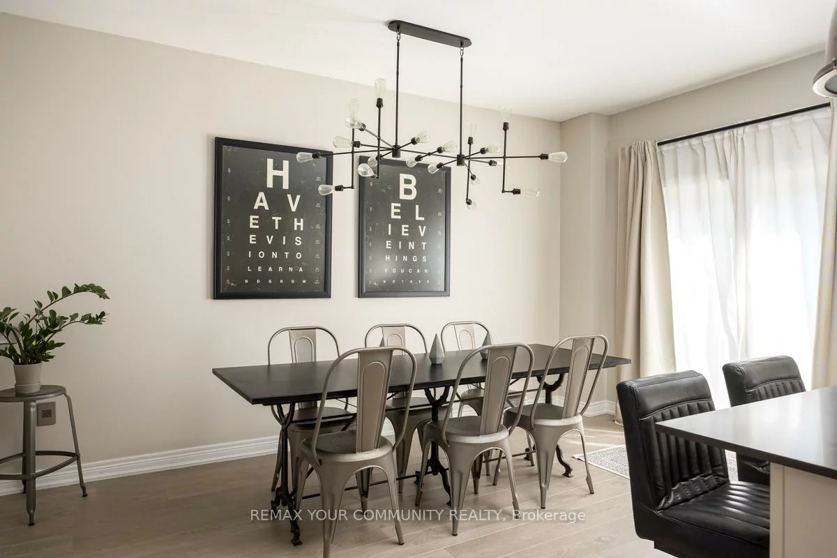 49, Matthewson, Bradford, Bradford West Gwillimbury