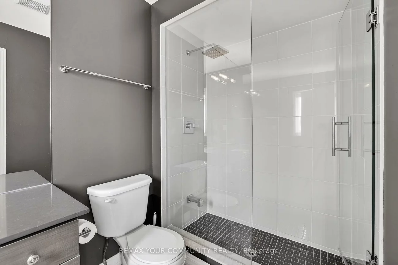 49, Matthewson, Bradford, Bradford West Gwillimbury