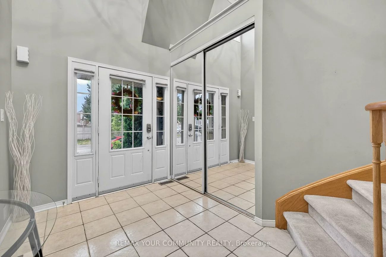 5, Booth, Bradford, Bradford West Gwillimbury