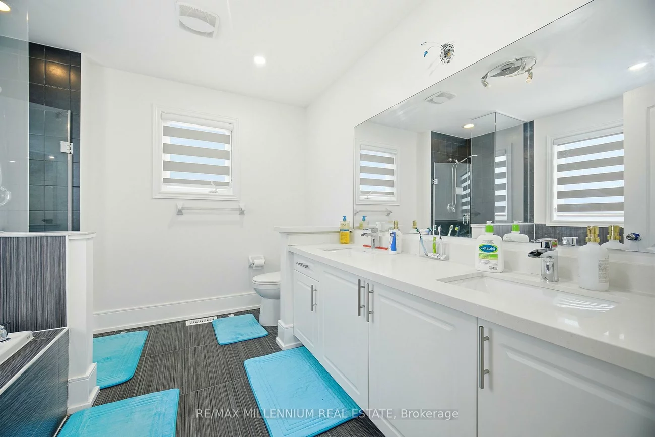 132, Blue Dasher, Bradford, Bradford West Gwillimbury