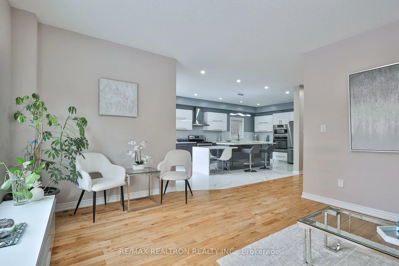 16, Mckenzie, Bradford, Bradford West Gwillimbury