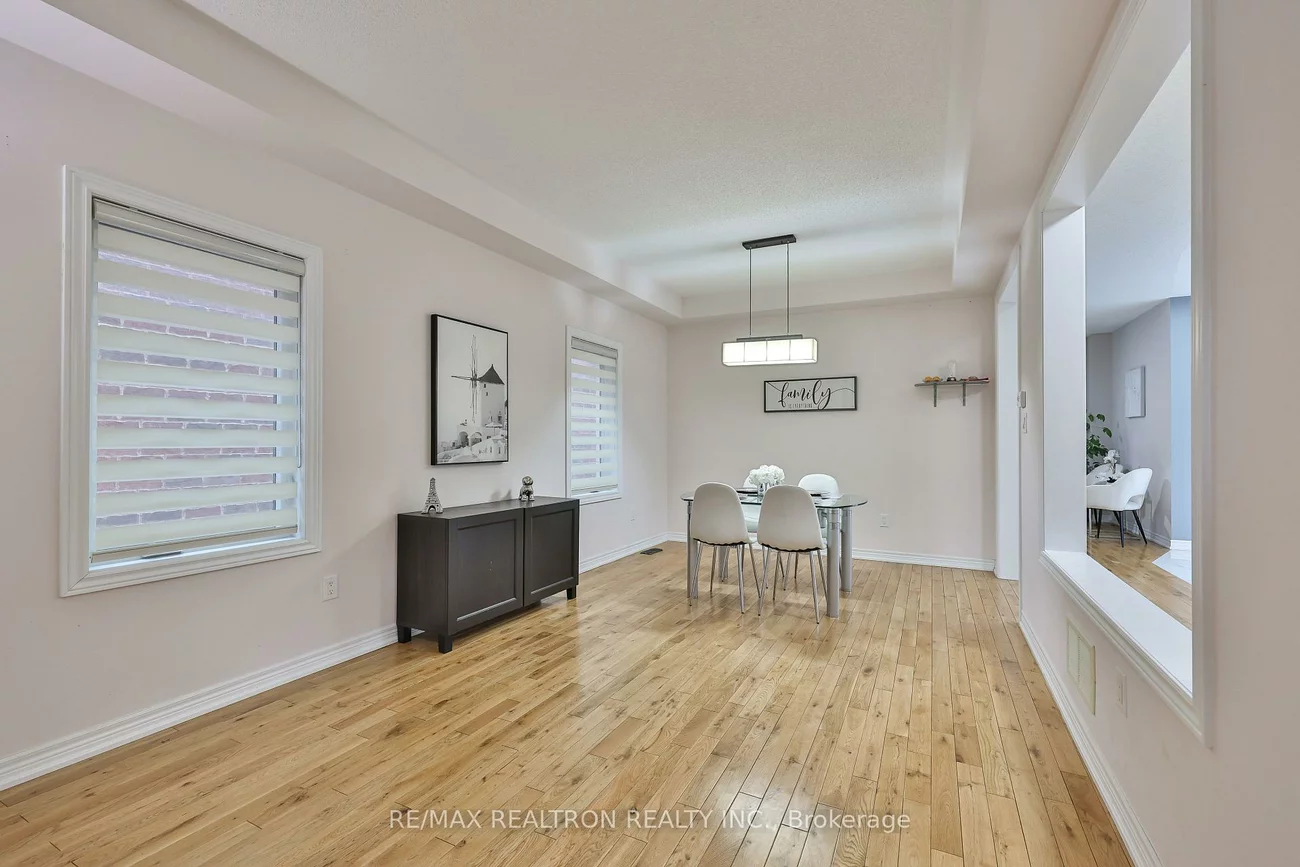 16, Mckenzie, Bradford, Bradford West Gwillimbury