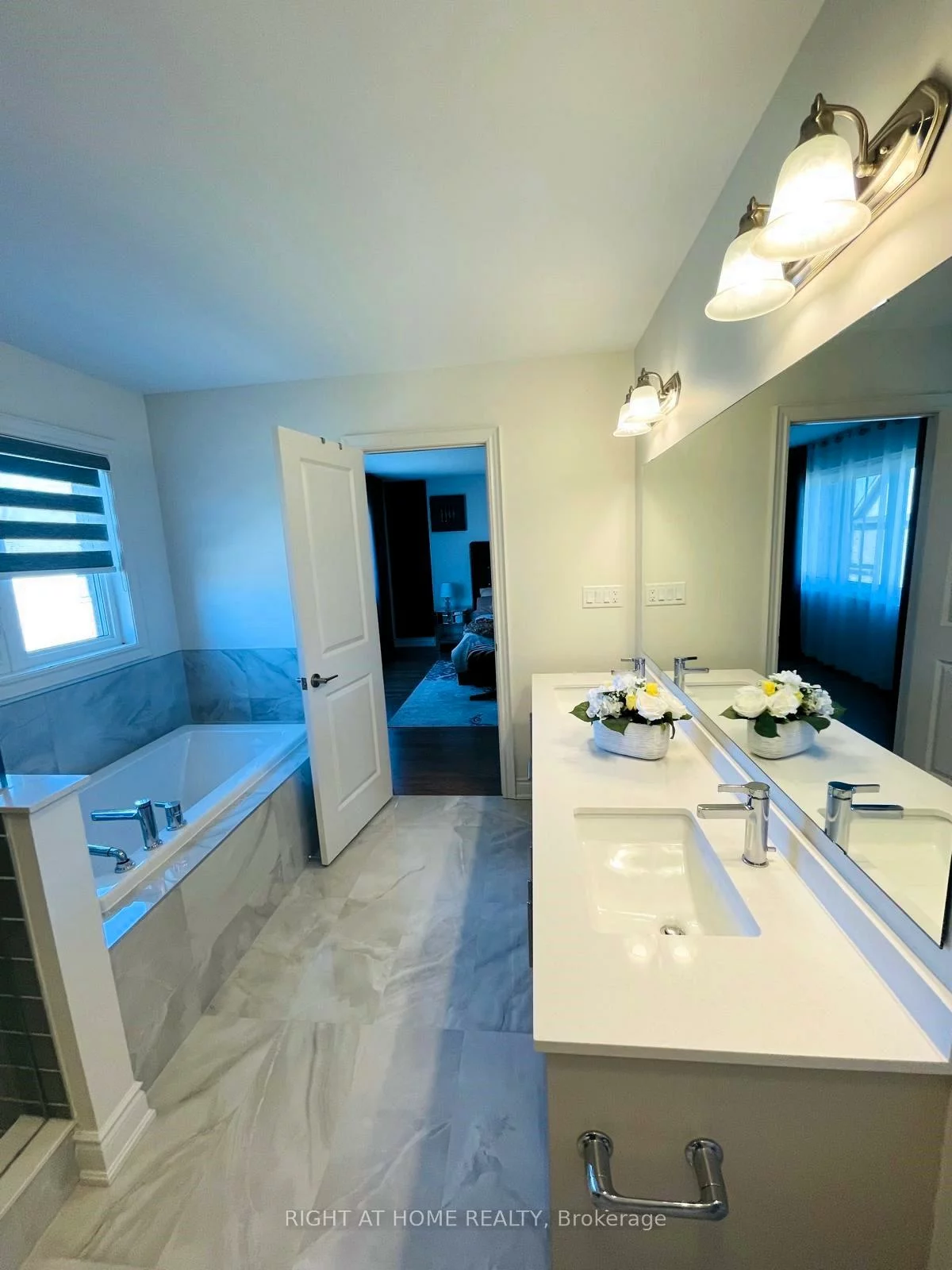 671, LANGFORD, Bradford, Bradford West Gwillimbury