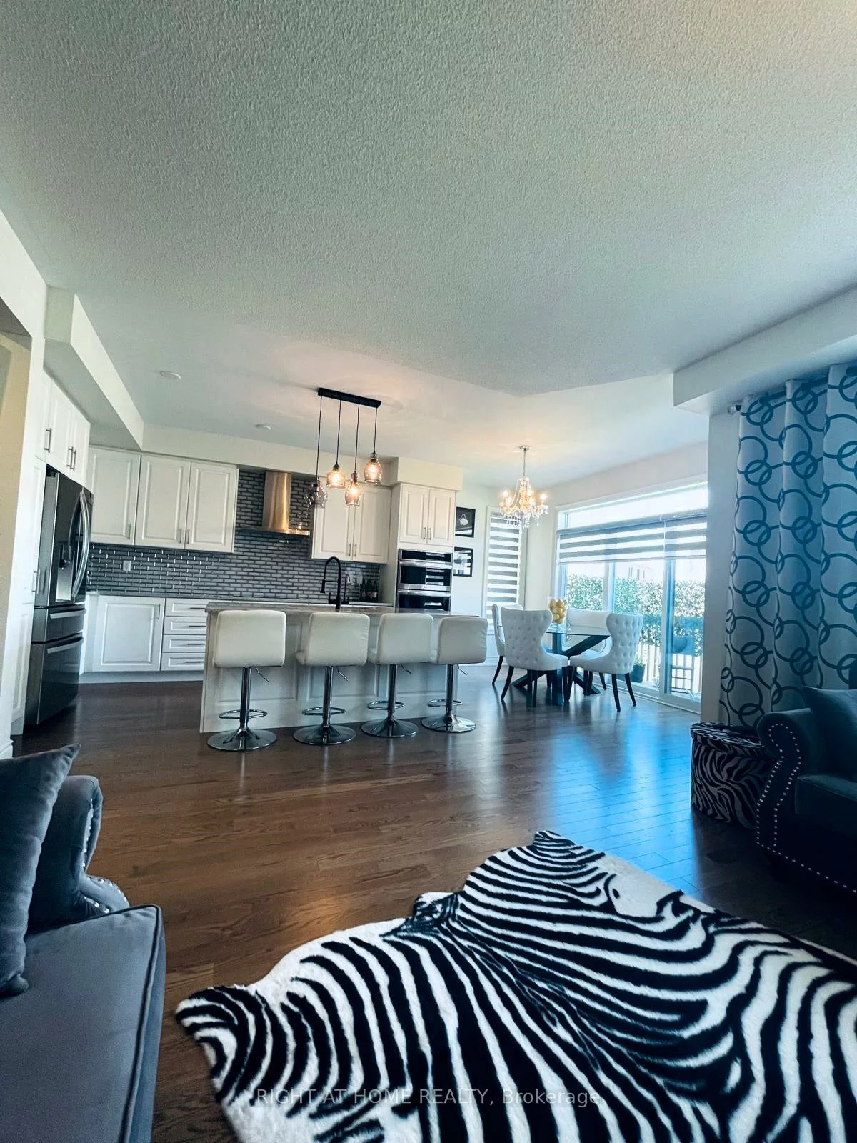 671, LANGFORD, Bradford, Bradford West Gwillimbury