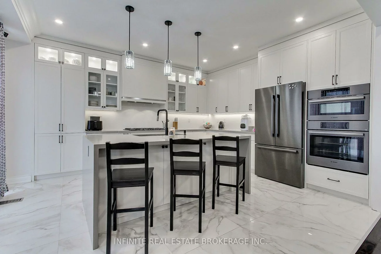 27, Selby, Bradford, Bradford West Gwillimbury