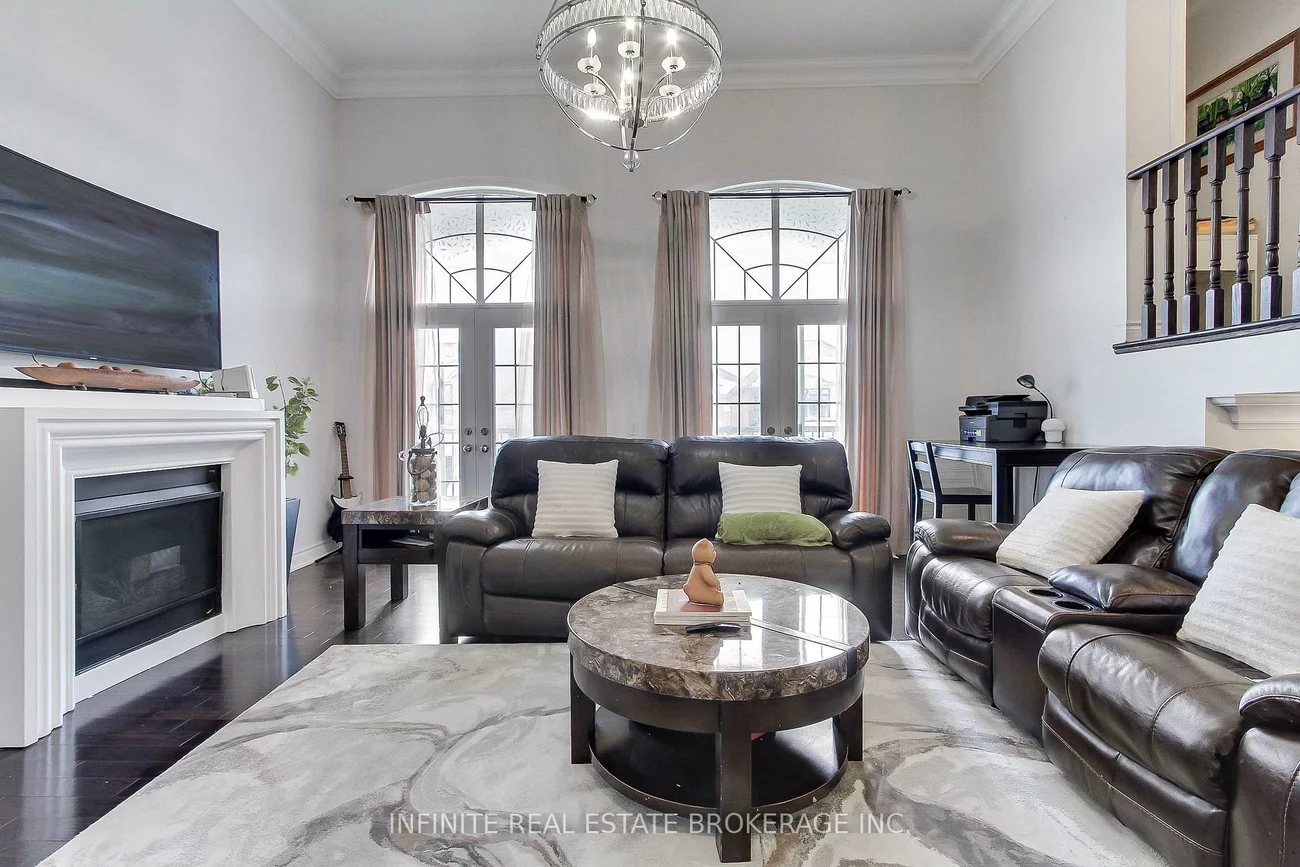 27, Selby, Bradford, Bradford West Gwillimbury