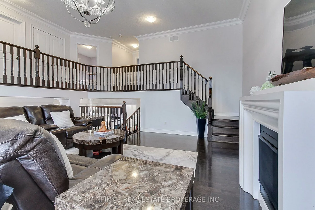 27, Selby, Bradford, Bradford West Gwillimbury