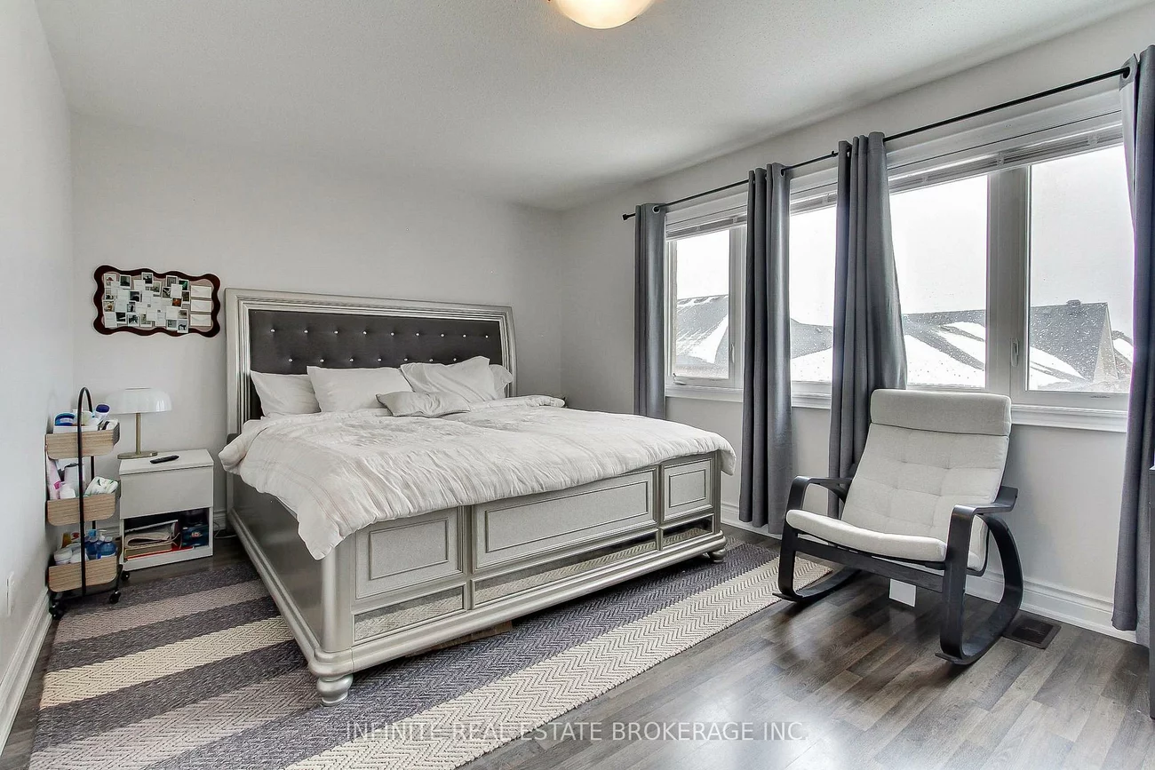 27, Selby, Bradford, Bradford West Gwillimbury