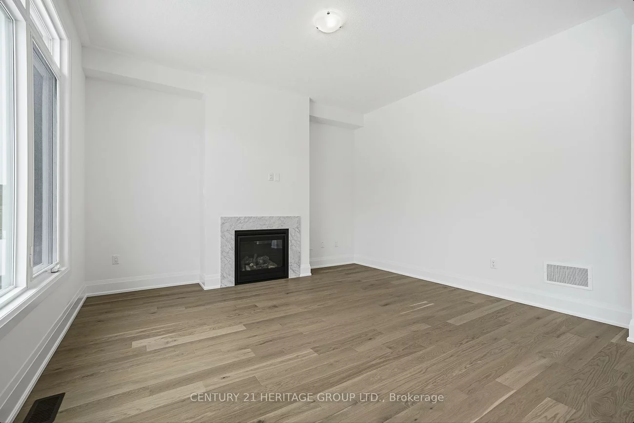 20, Vasey, Bradford, Bradford West Gwillimbury