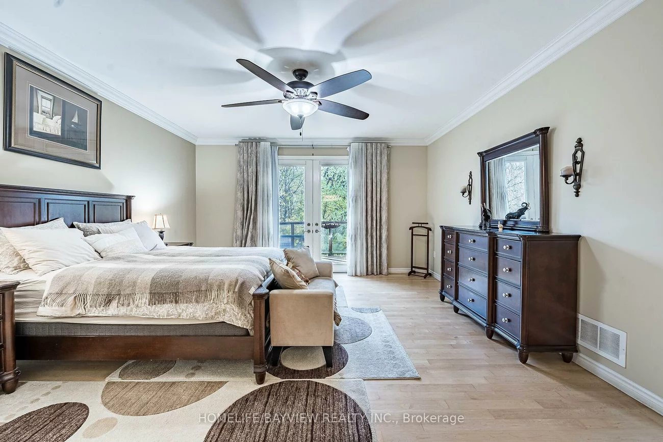 202, John, Bradford, Bradford West Gwillimbury