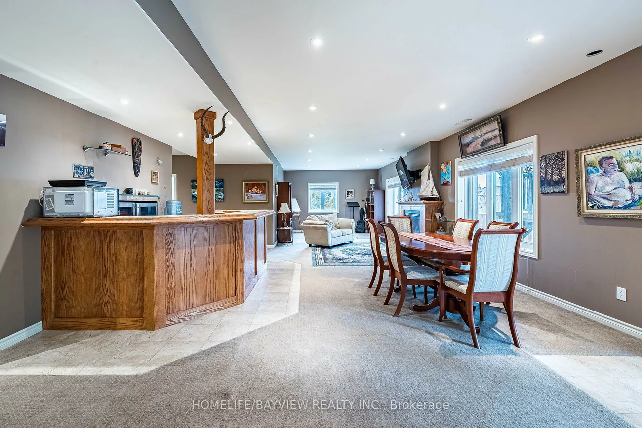 202, John, Bradford, Bradford West Gwillimbury