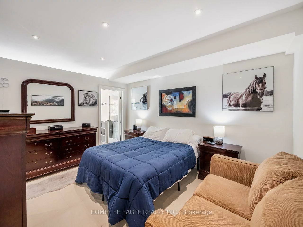 15, Eve, Bradford, Bradford West Gwillimbury