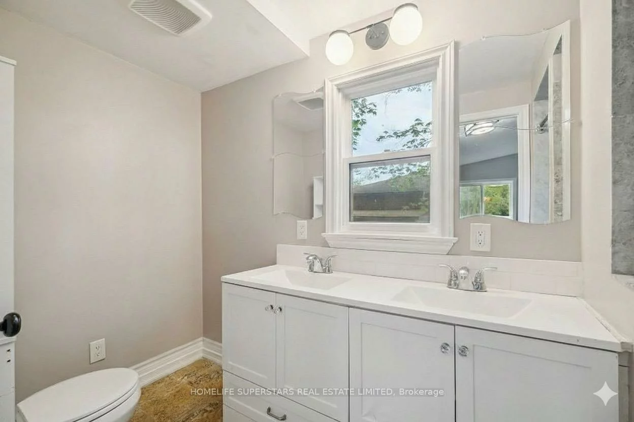 4290, Yonge, Rural Bradford West Gwillimbury, Bradford West Gwillimbury