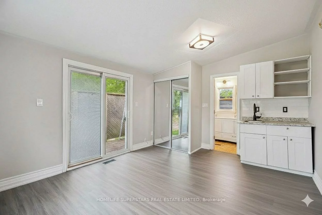 4290, Yonge, Rural Bradford West Gwillimbury, Bradford West Gwillimbury