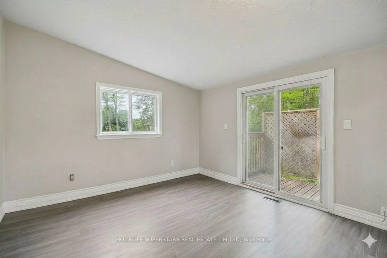 4290, Yonge, Rural Bradford West Gwillimbury, Bradford West Gwillimbury