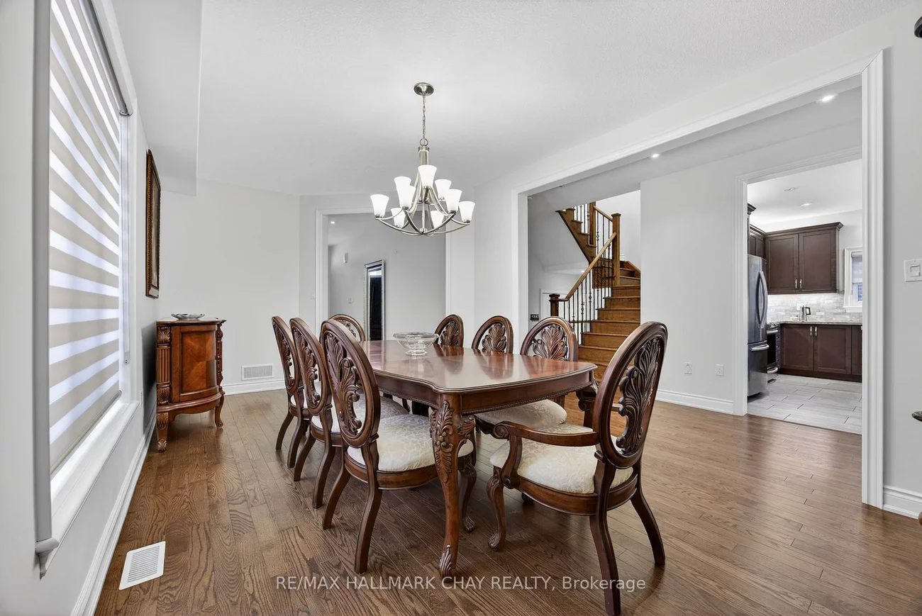 101, Gardiner, Bradford, Bradford West Gwillimbury