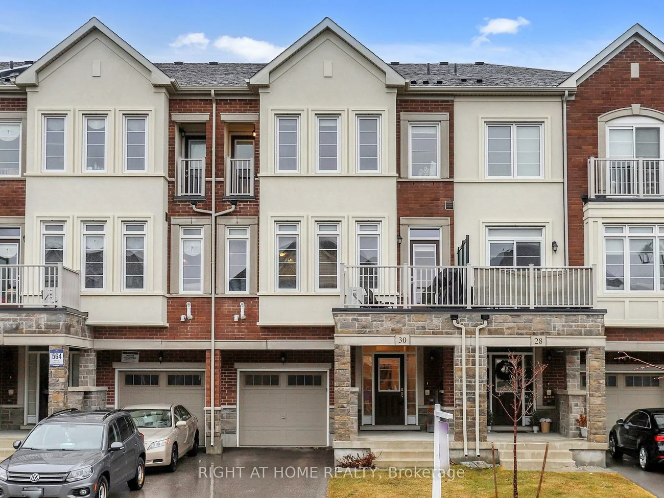 30, Paisley, Bradford, Bradford West Gwillimbury