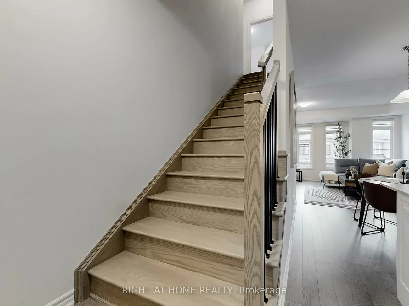 30, Paisley, Bradford, Bradford West Gwillimbury